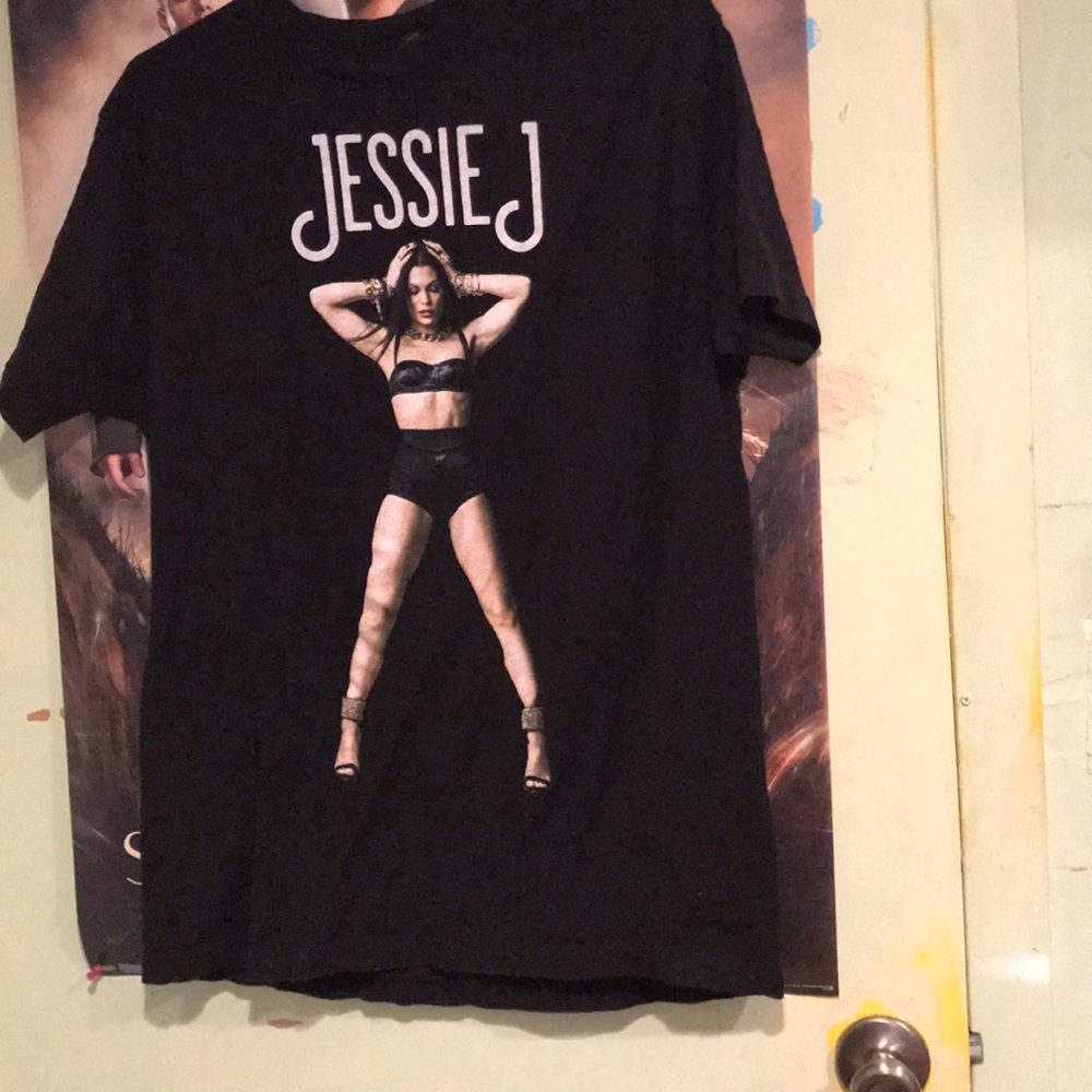 Jessie j concert shirt